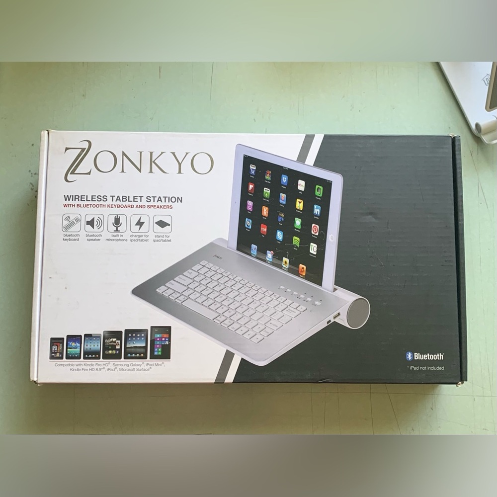 Zonkyo Wireless Tablet Station Bluetooth Keyboard